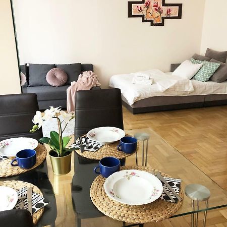 Sienna 93 - Cozy Studio By Homeprime Warschau Buitenkant foto